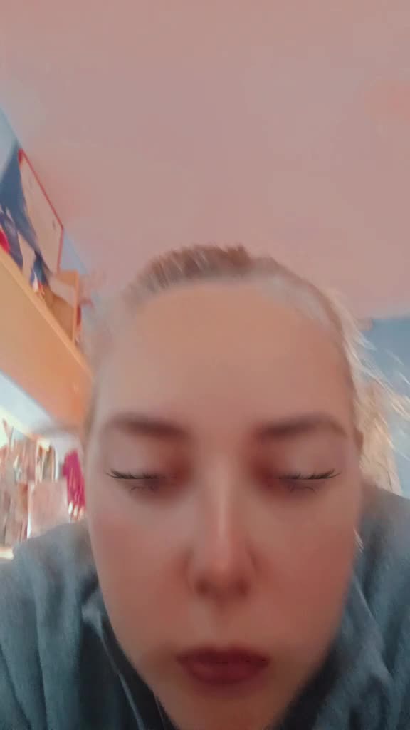 @hinimari