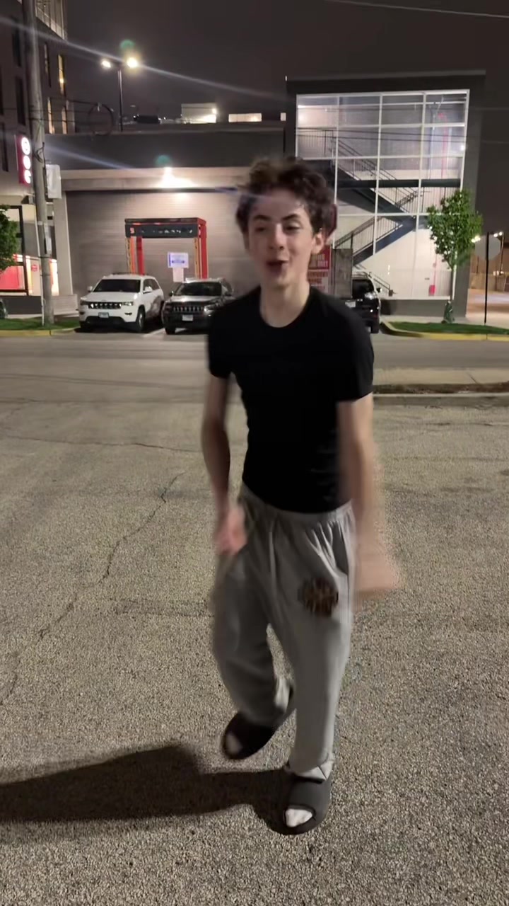 @jakeybenz0