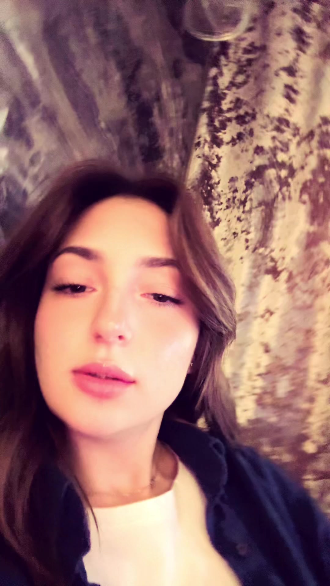 @лиза