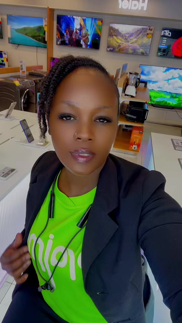 @Carol Wawira