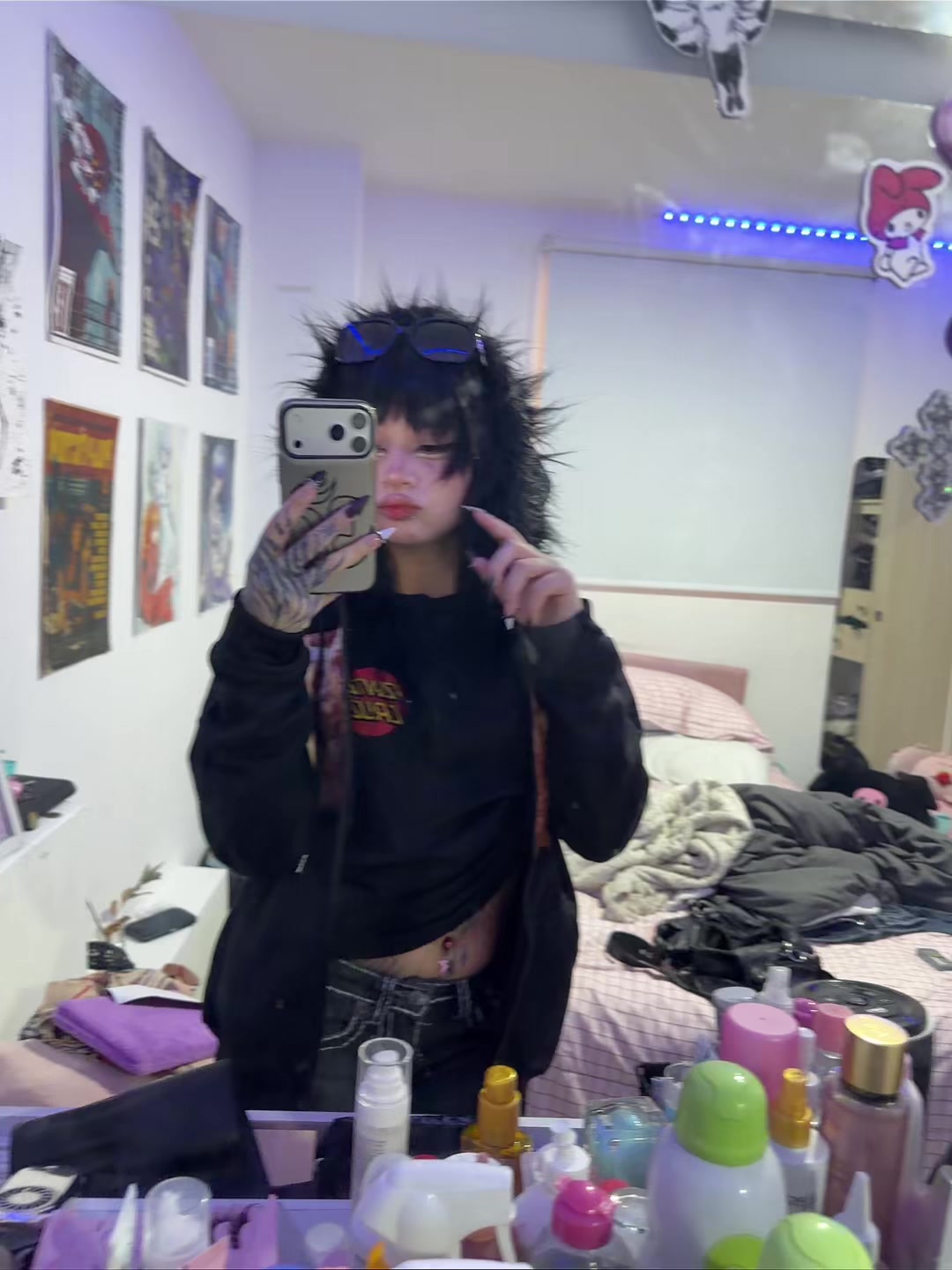 @u4e