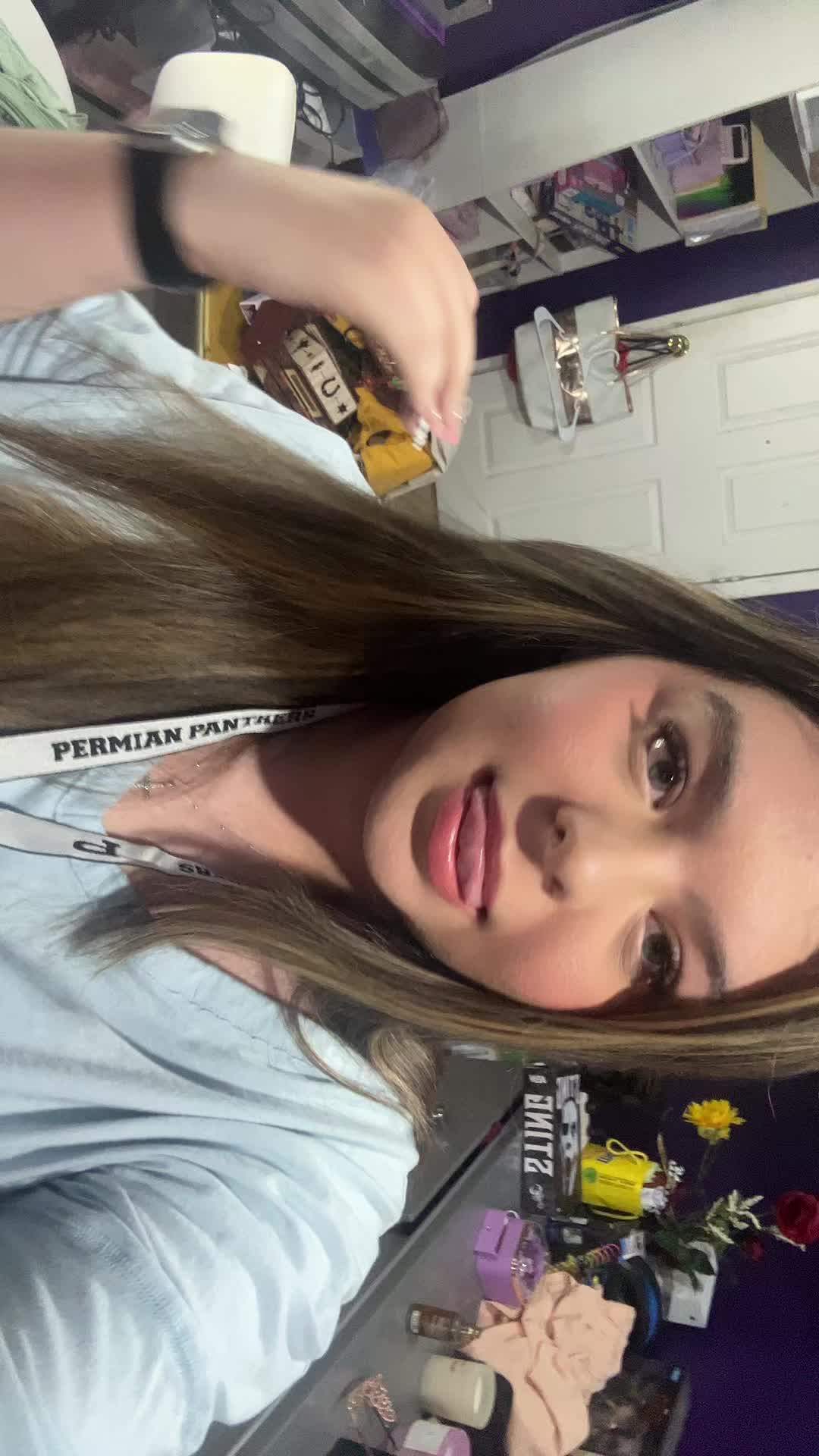 @madi_yourfav18yearold