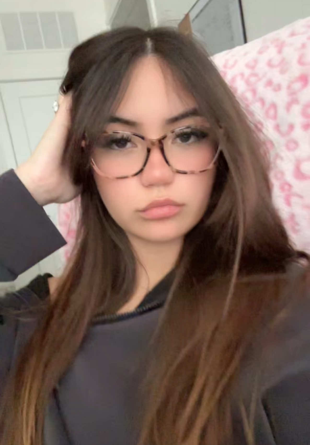 @𝐛𝐞𝐥𝐥𝐚 🦢