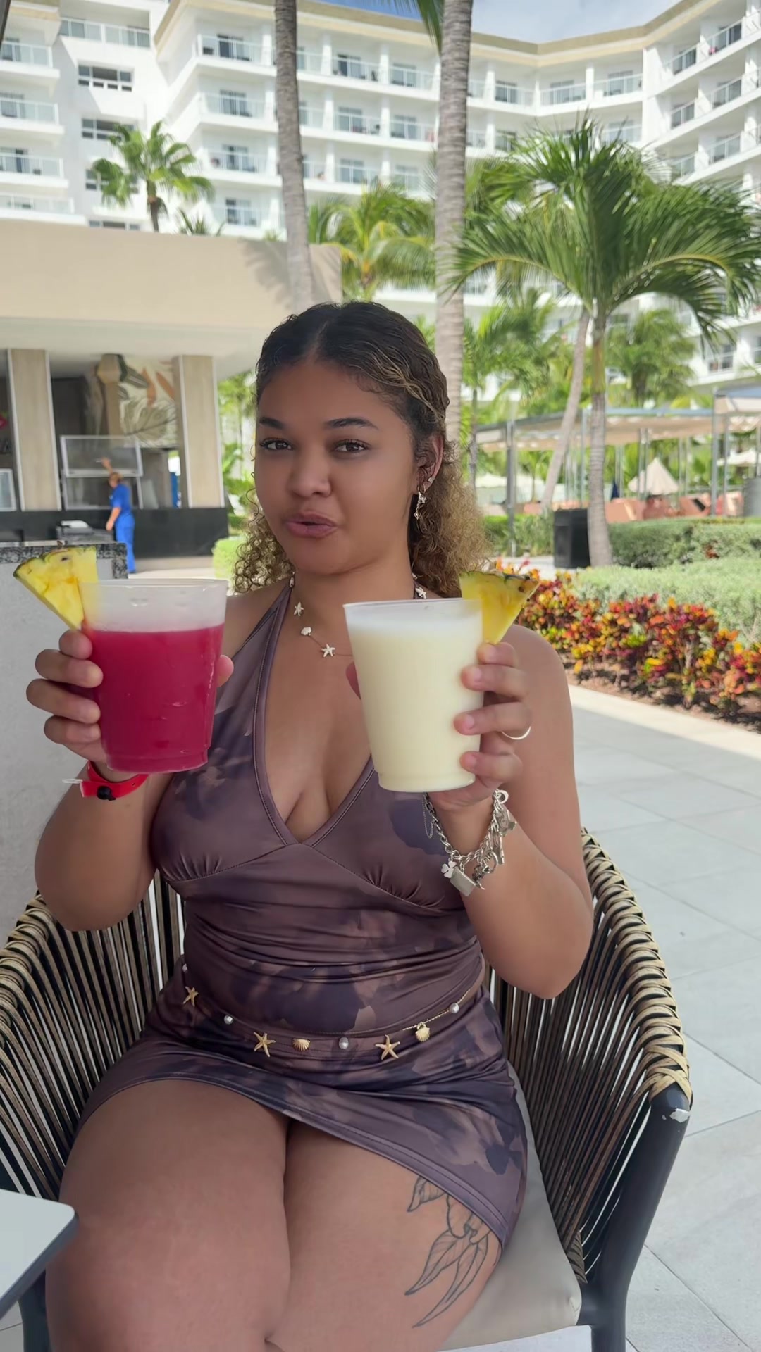 @MELL🥰
