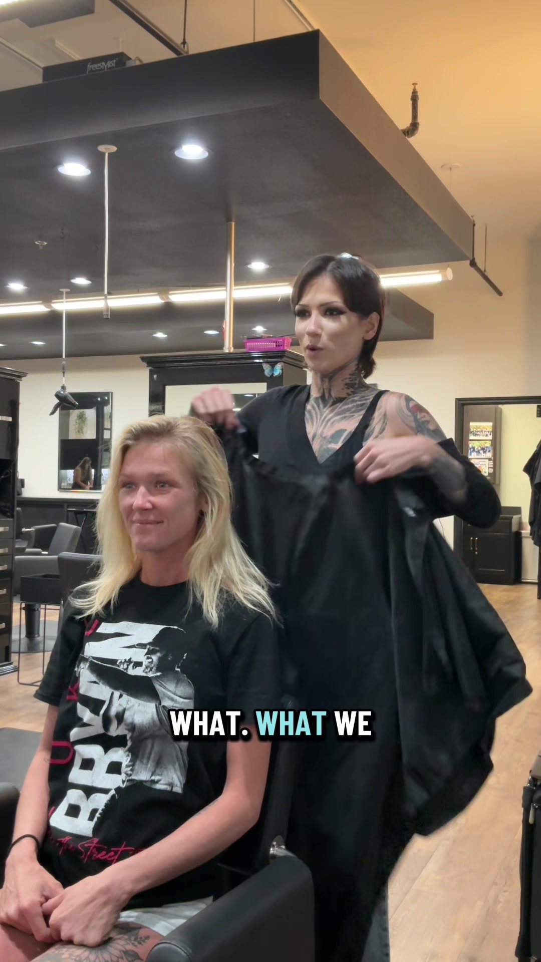 @Logan Kelly | HAIRSTYLIST