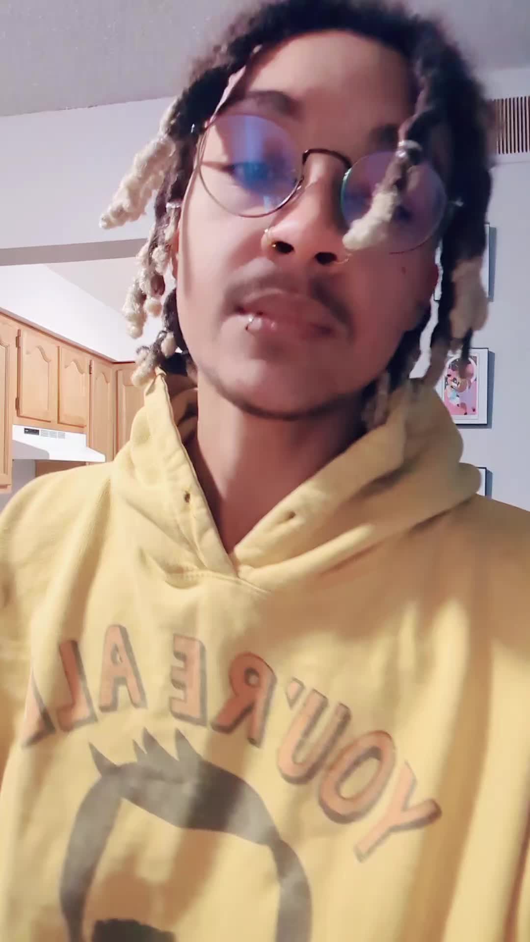 @Ari