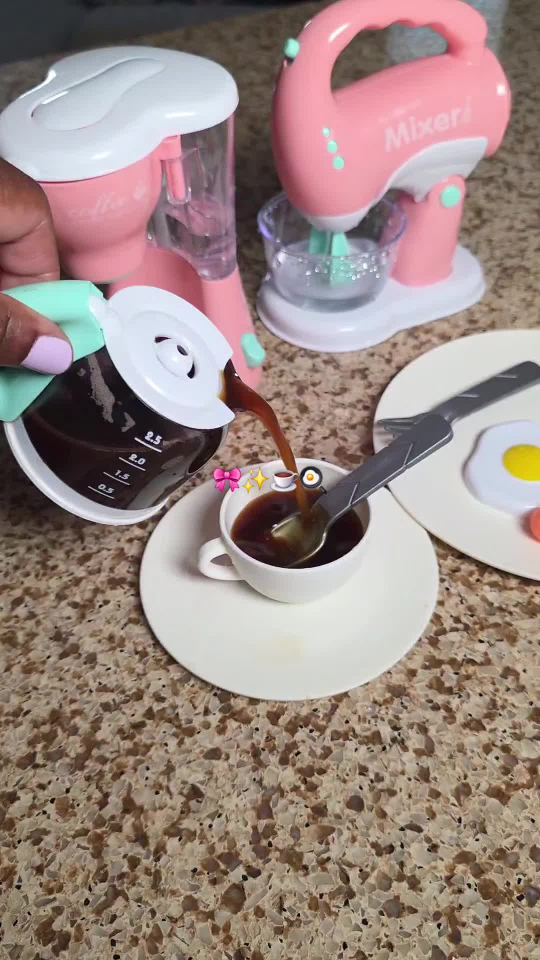 @Home With Dee | MOM Finds