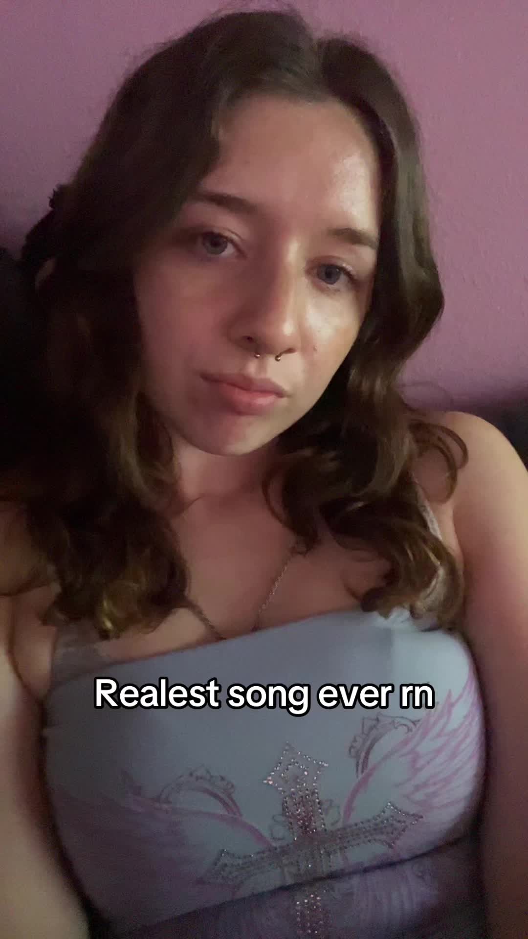 @ExplodingCumBucket
