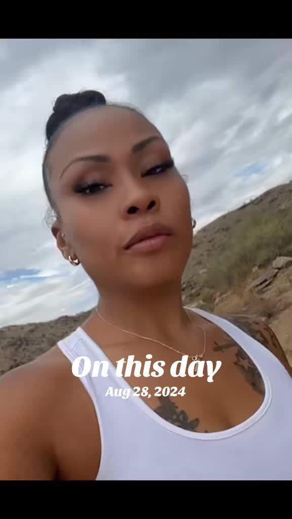 @Dee Rae Ⓜ️