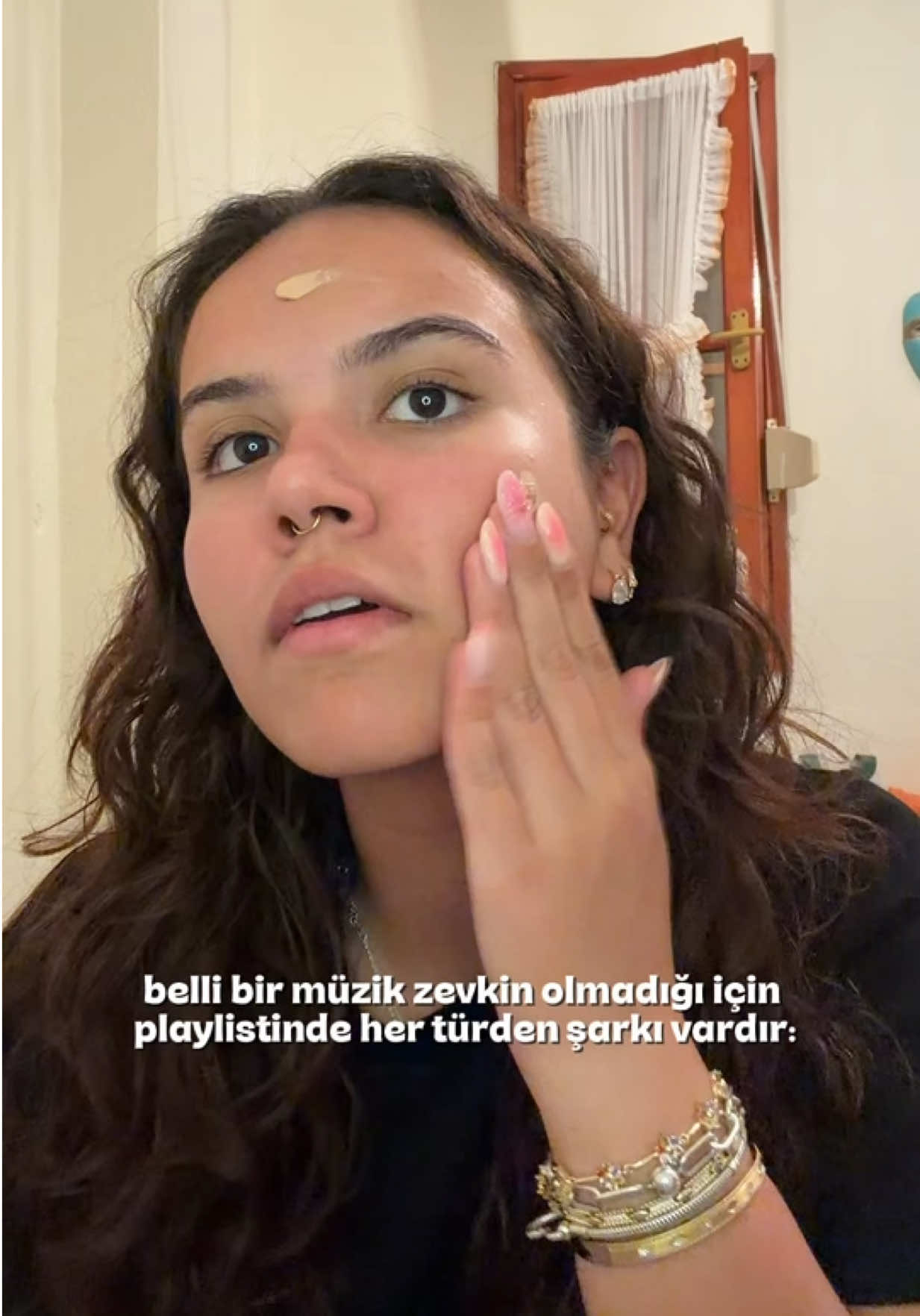 @Elif Sezgin
