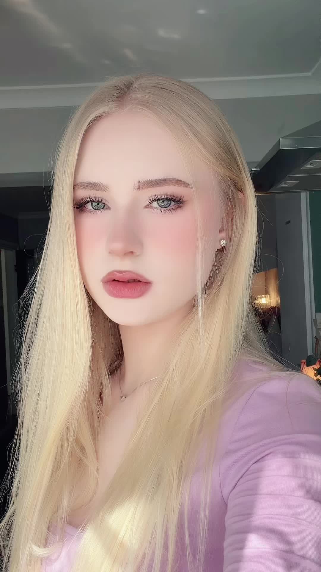 @Annabel Hughes 🦢🤍(mgmtbex)