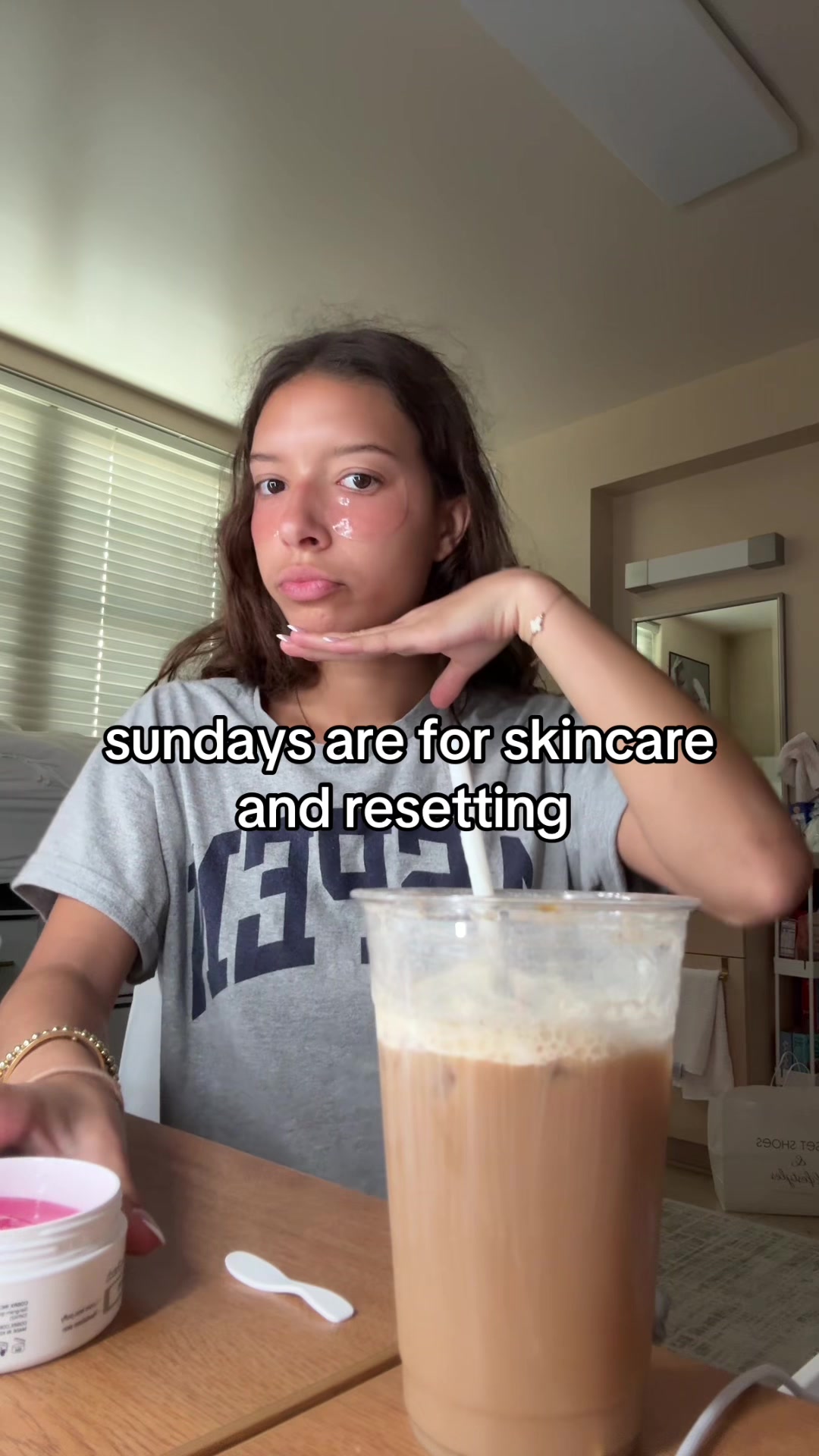 @srslyanna