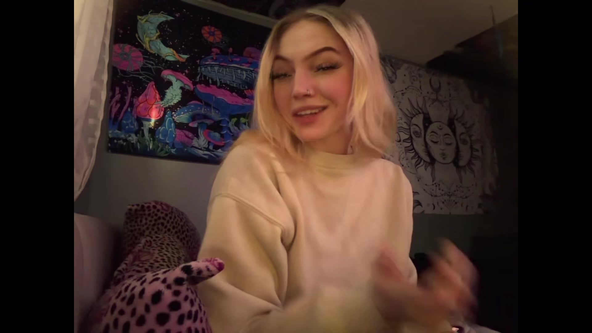 @Carrie ๐