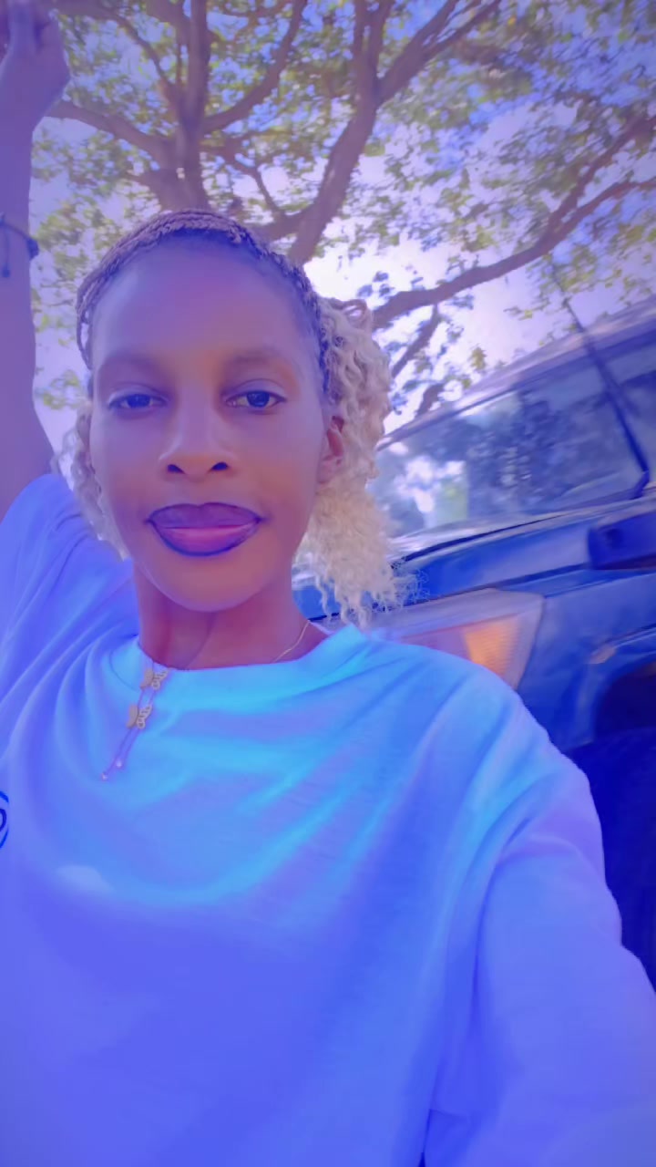 @️Kiki💫