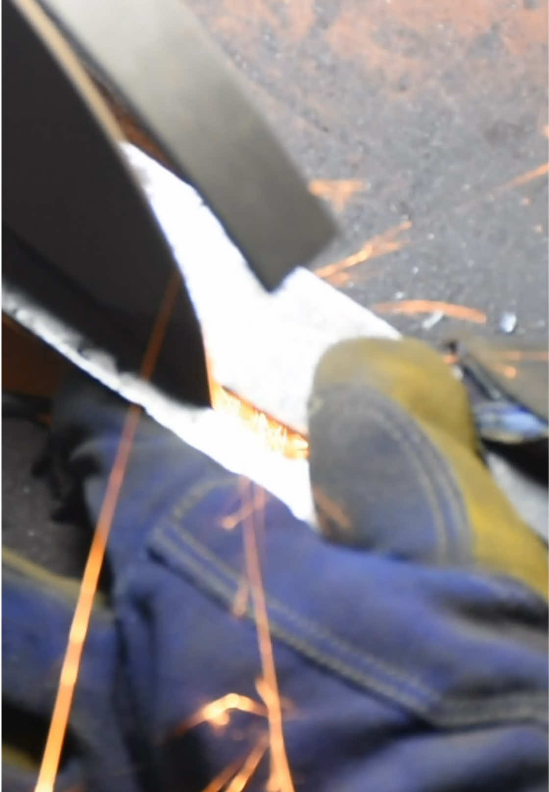 @BNBKnives