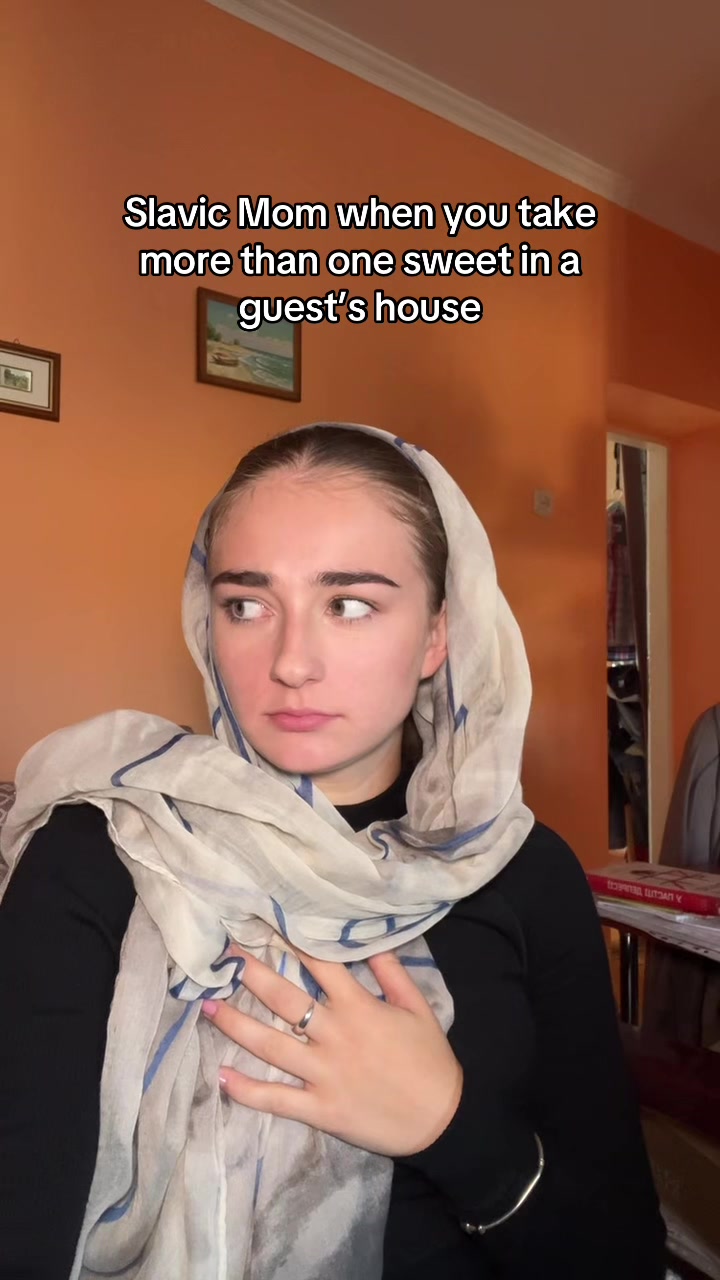 @SlaYvic girl Lilly