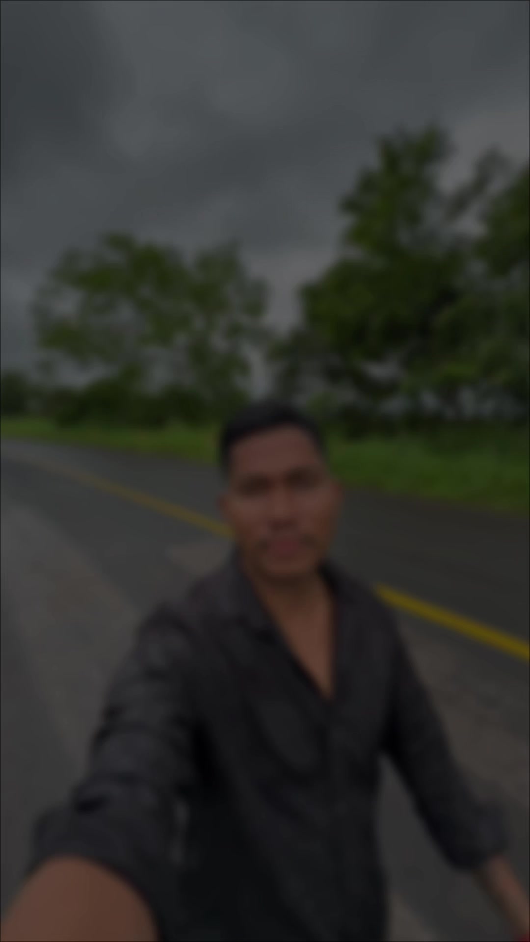 @ប្រុស ខ្មៅ..🇰🇭