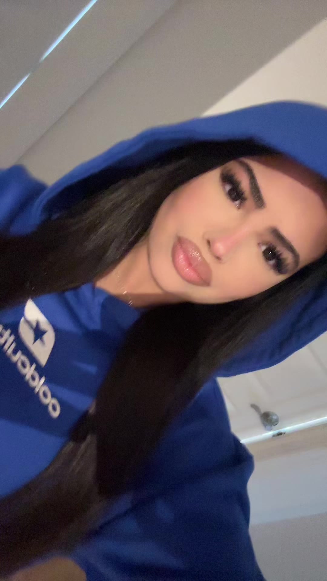 @raniaa.
