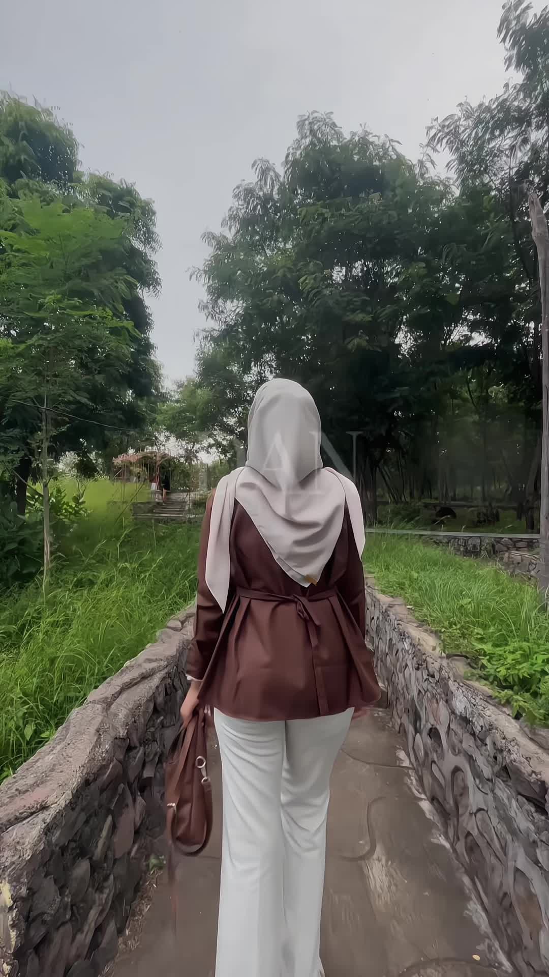 @HEYLIA