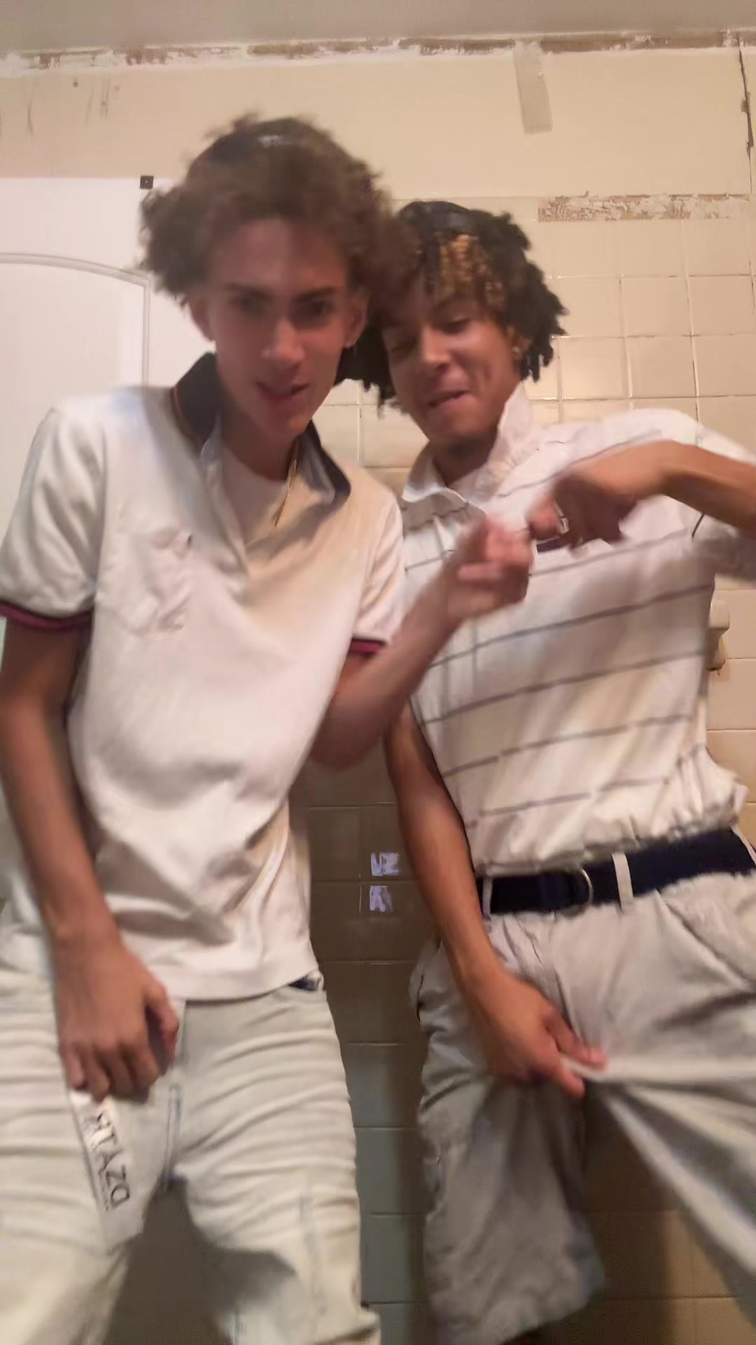 @KODAKWHITE