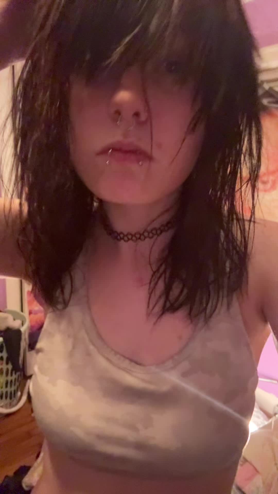 @𝓮𝓵𝓵𝓲✌️