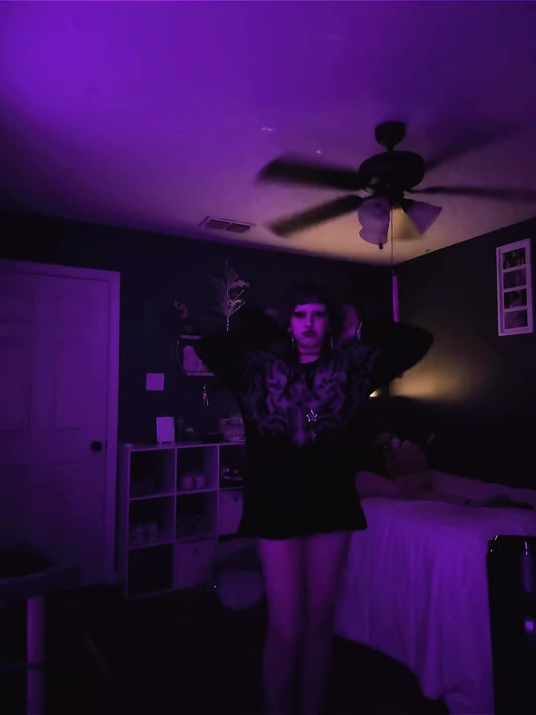 @𝕬𝖓𝖌𝖊𝖑
