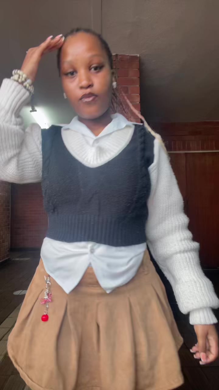 @Leyomini