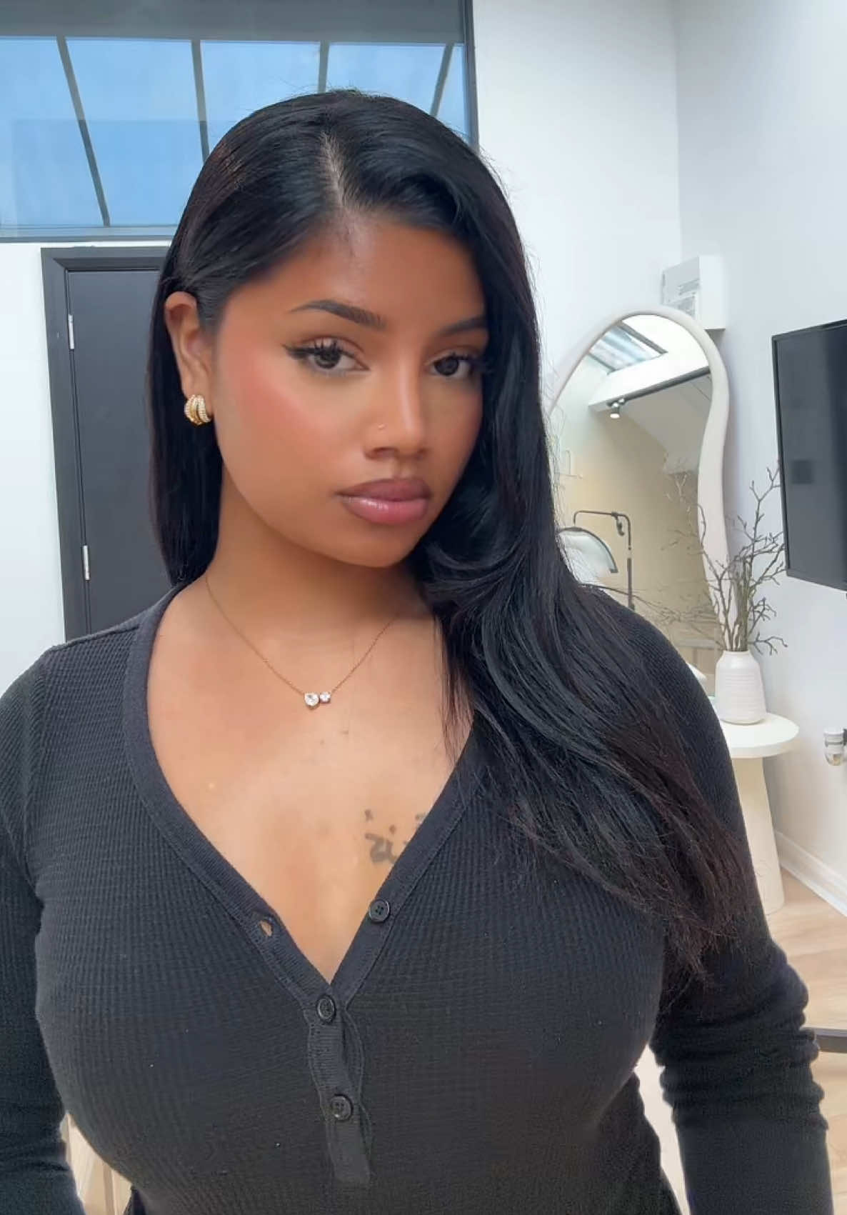 @itssoomax ♡