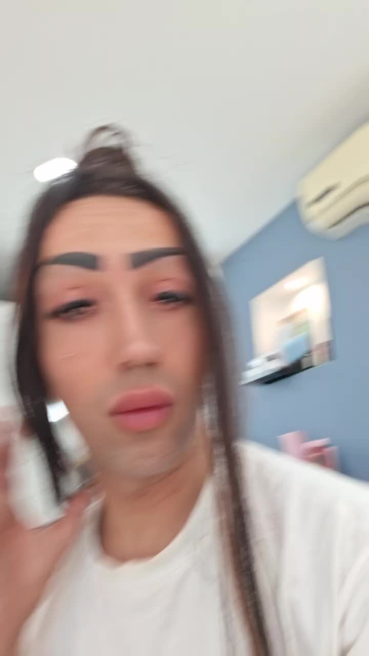 @Melania