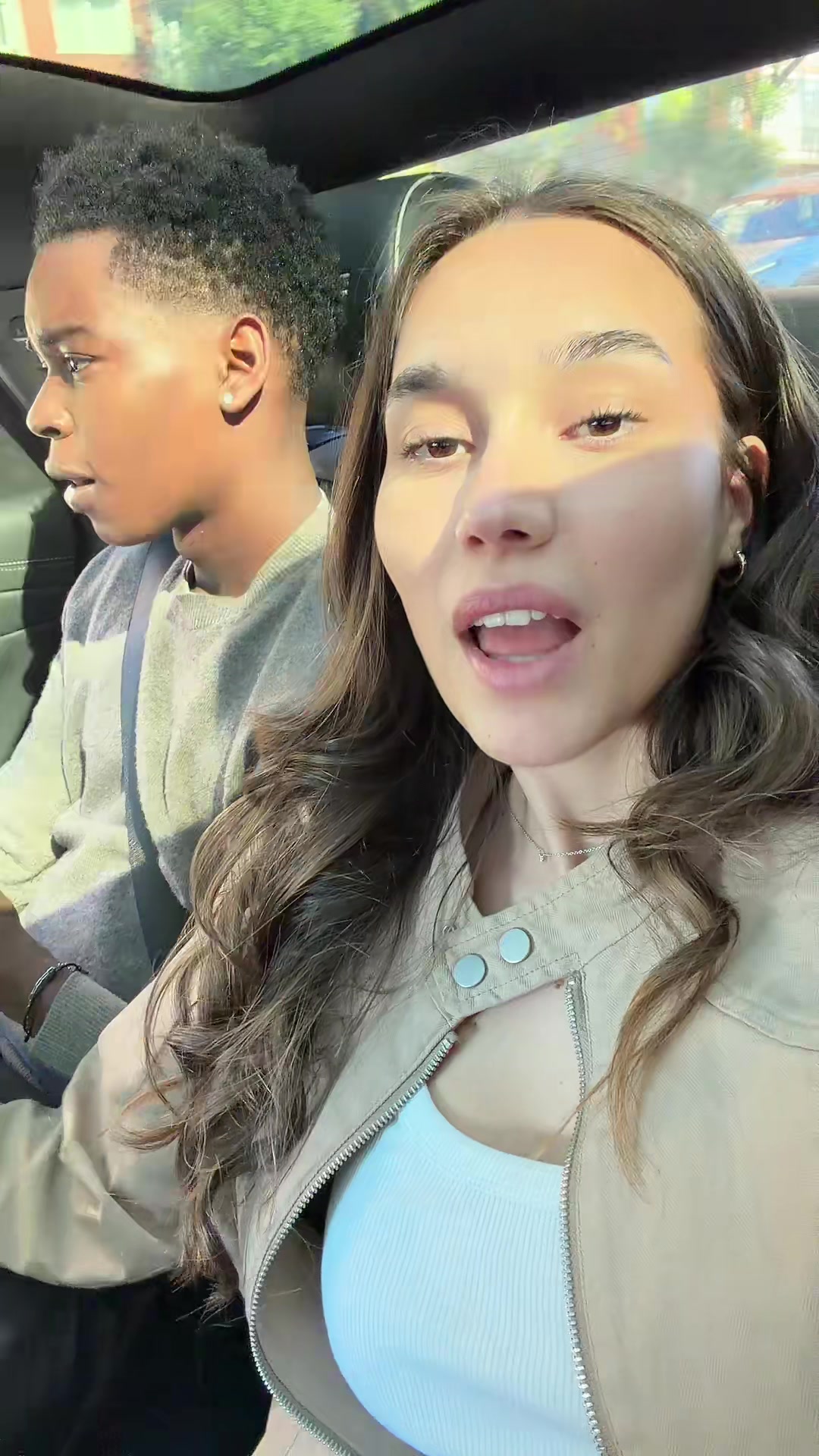 @lolabraavoo