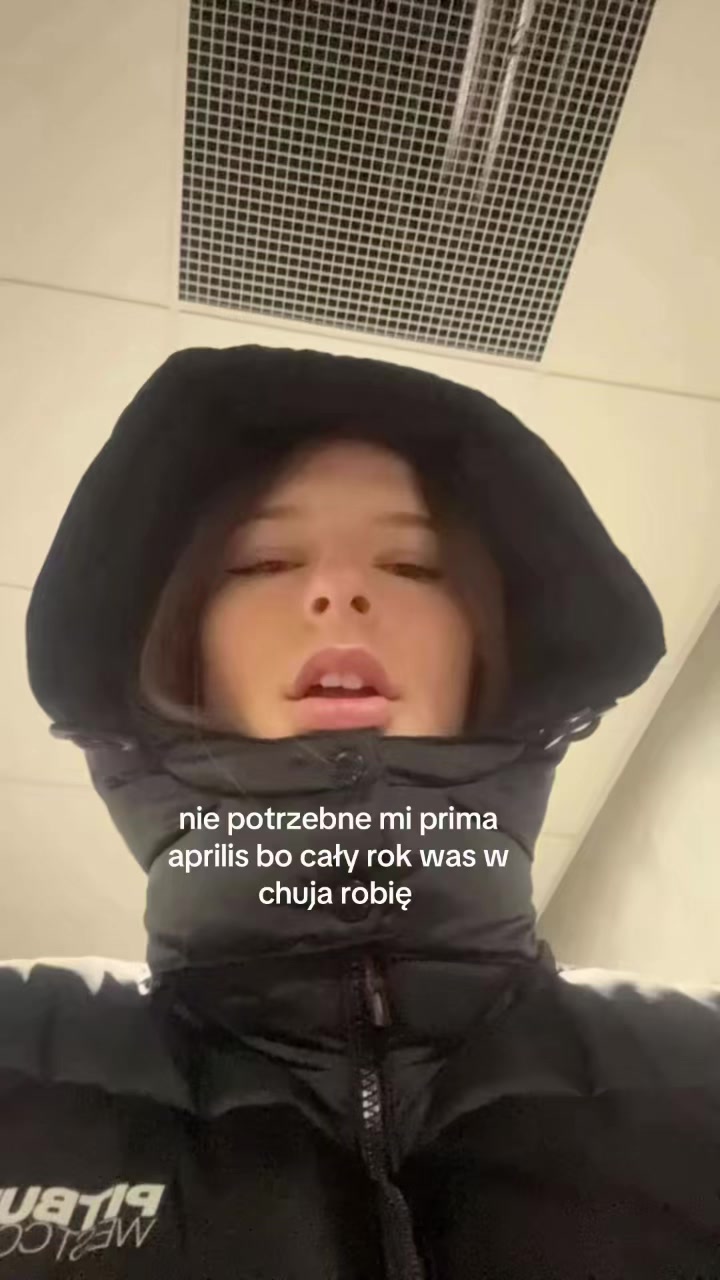@kkk