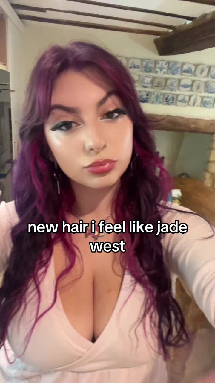 @bella