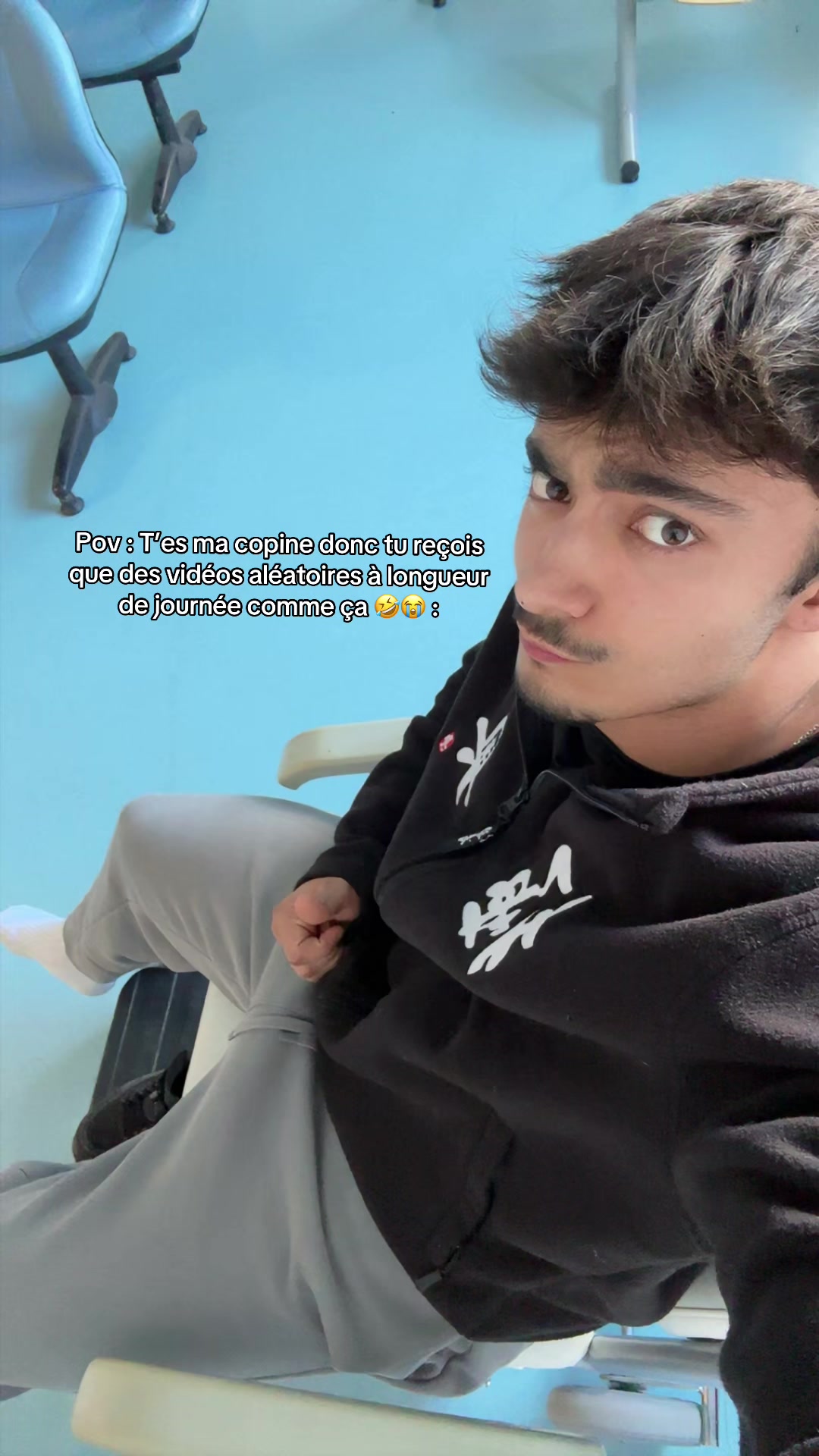 @HakimoRoberto 🇷🇪🇪🇸