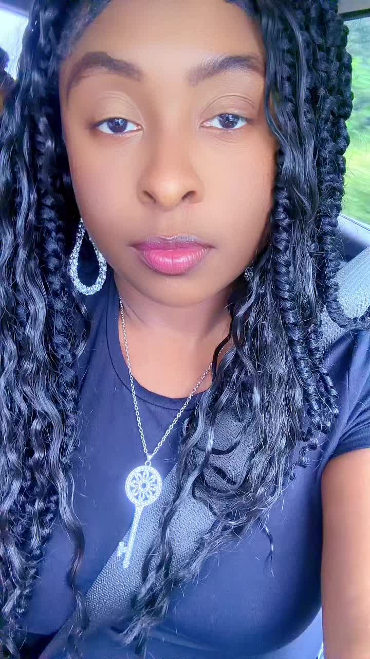 @ToyaDee