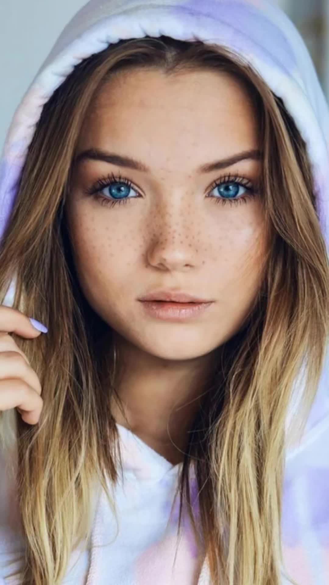 @Lovejuliabadx