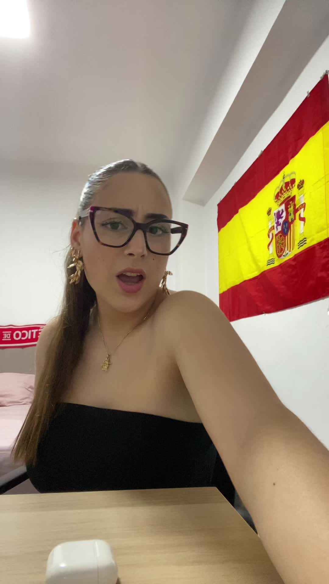 @luciajuraadoo