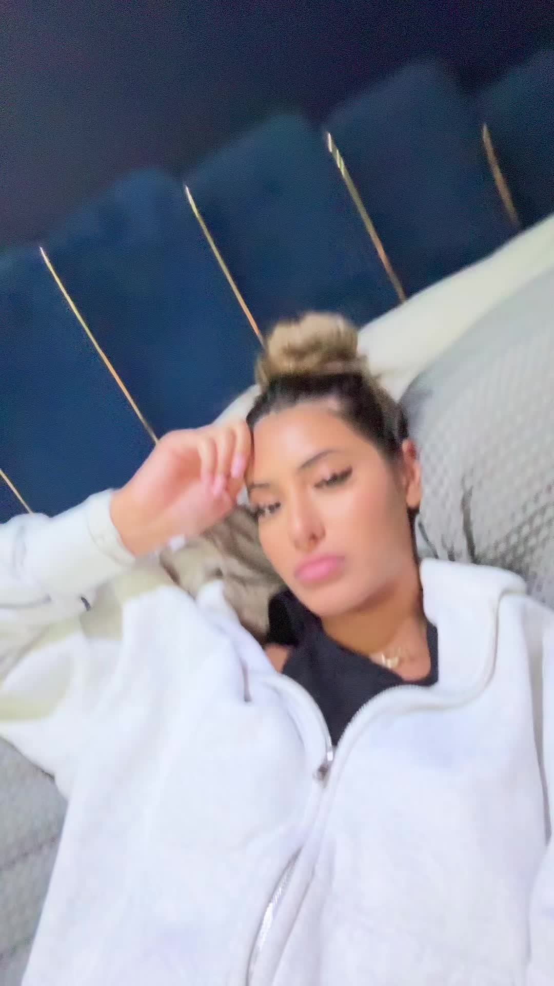 @v