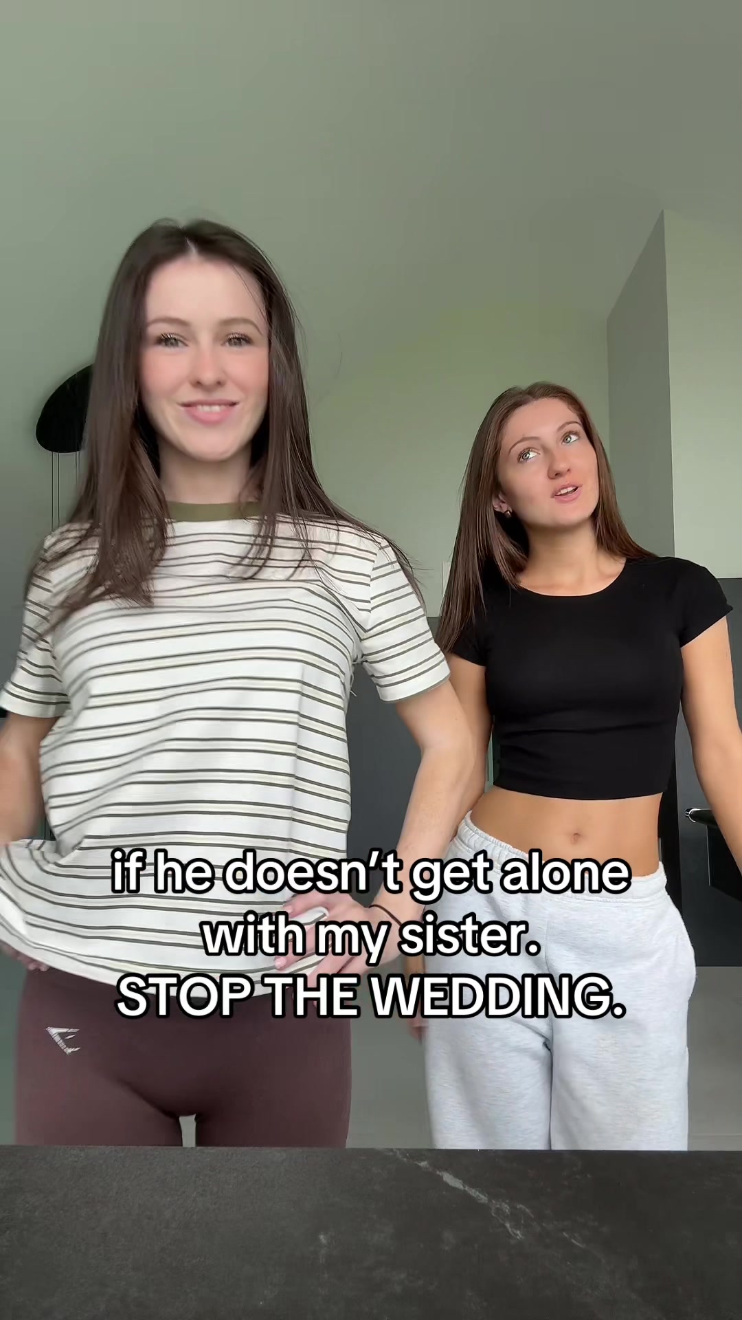 @thesimp5onsisters