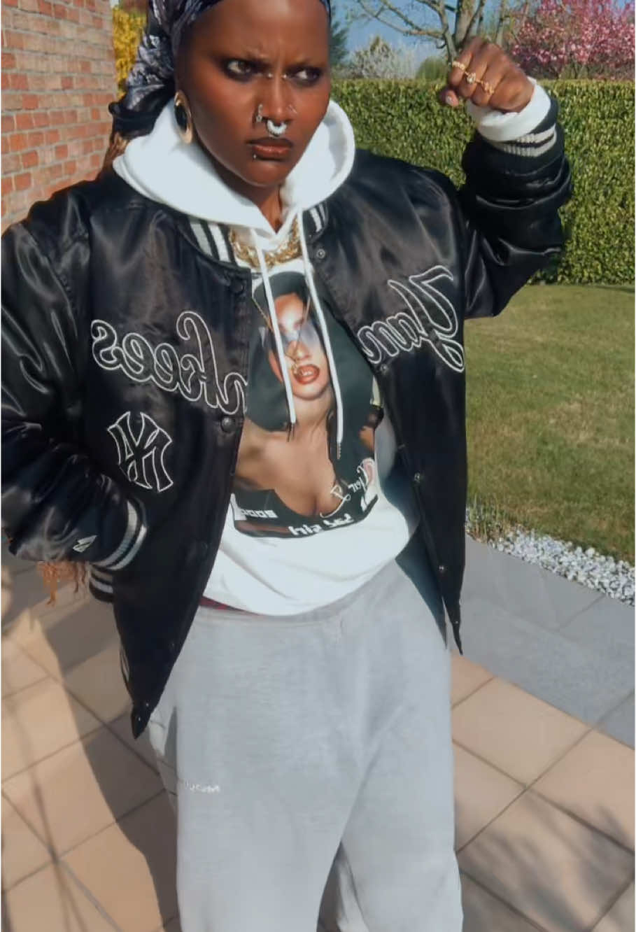 @NdyzOu_Boo
