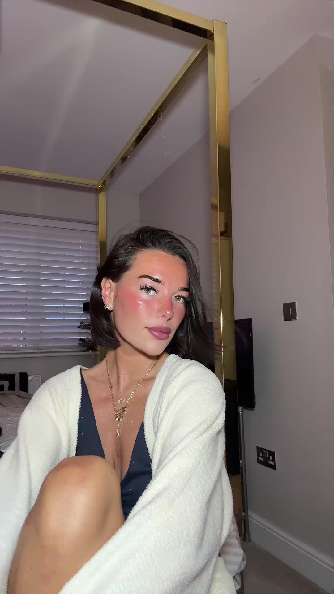 @maybev1104