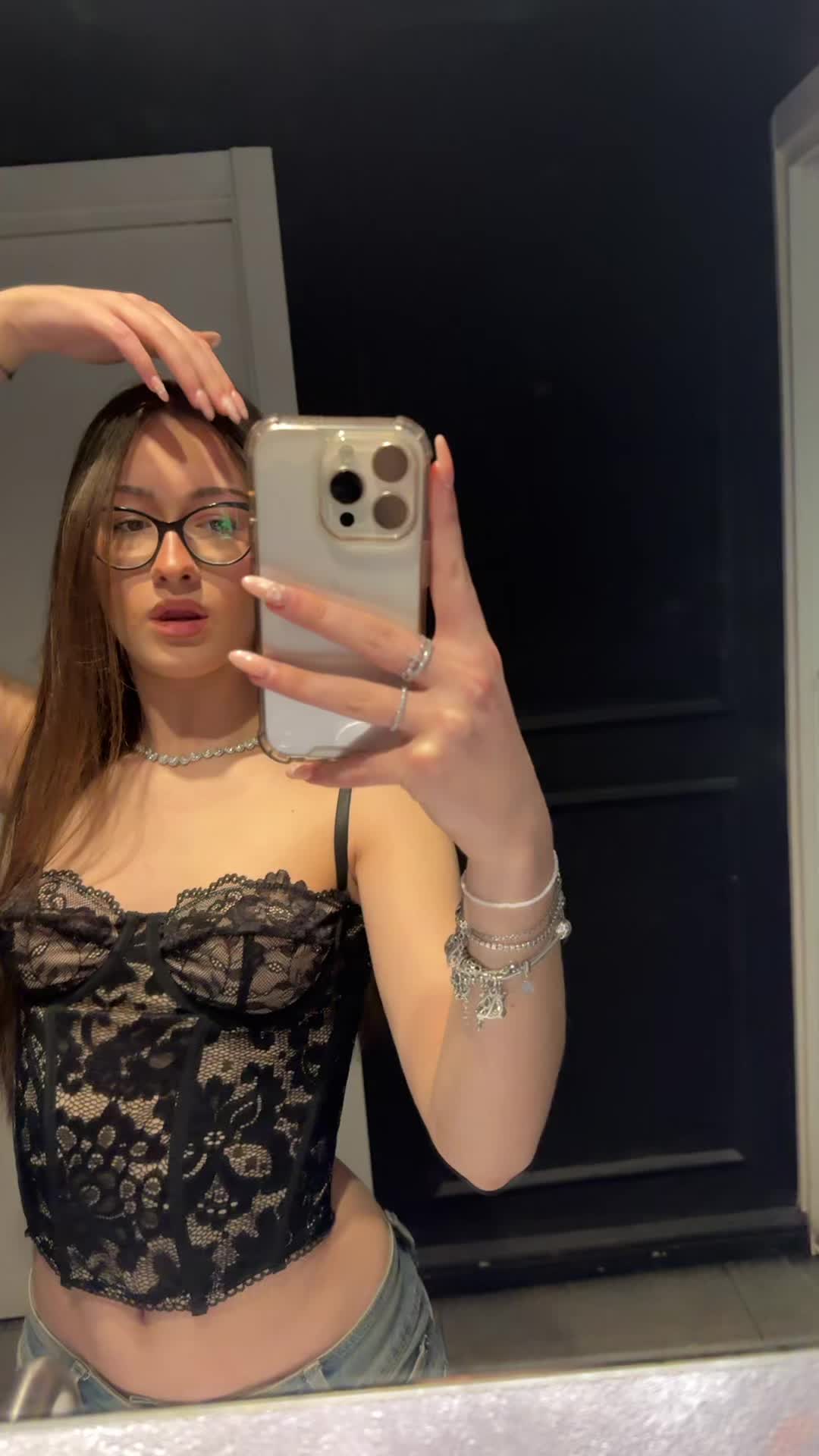 @dafnezafrani
