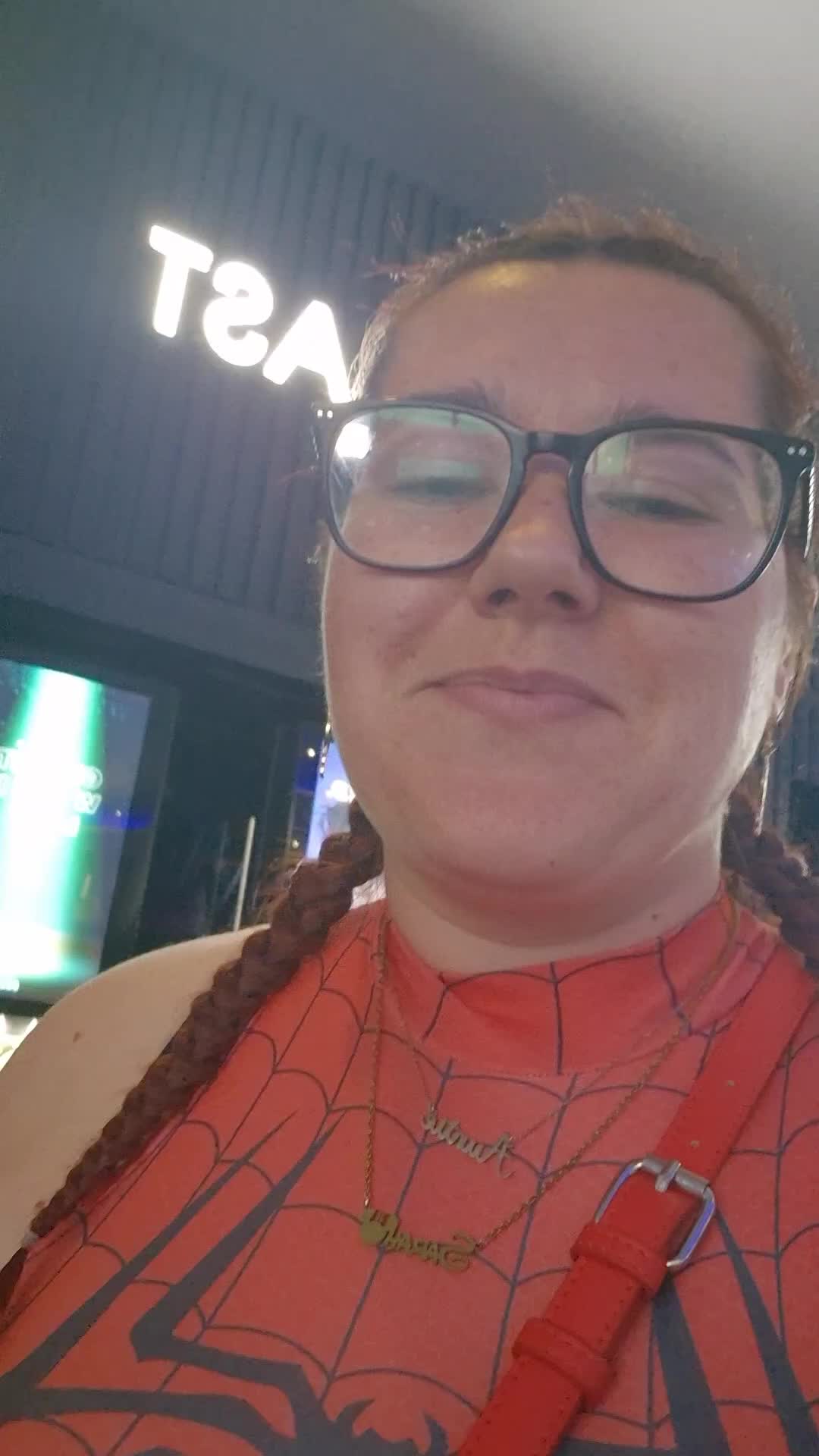 @sarah_on_main_street