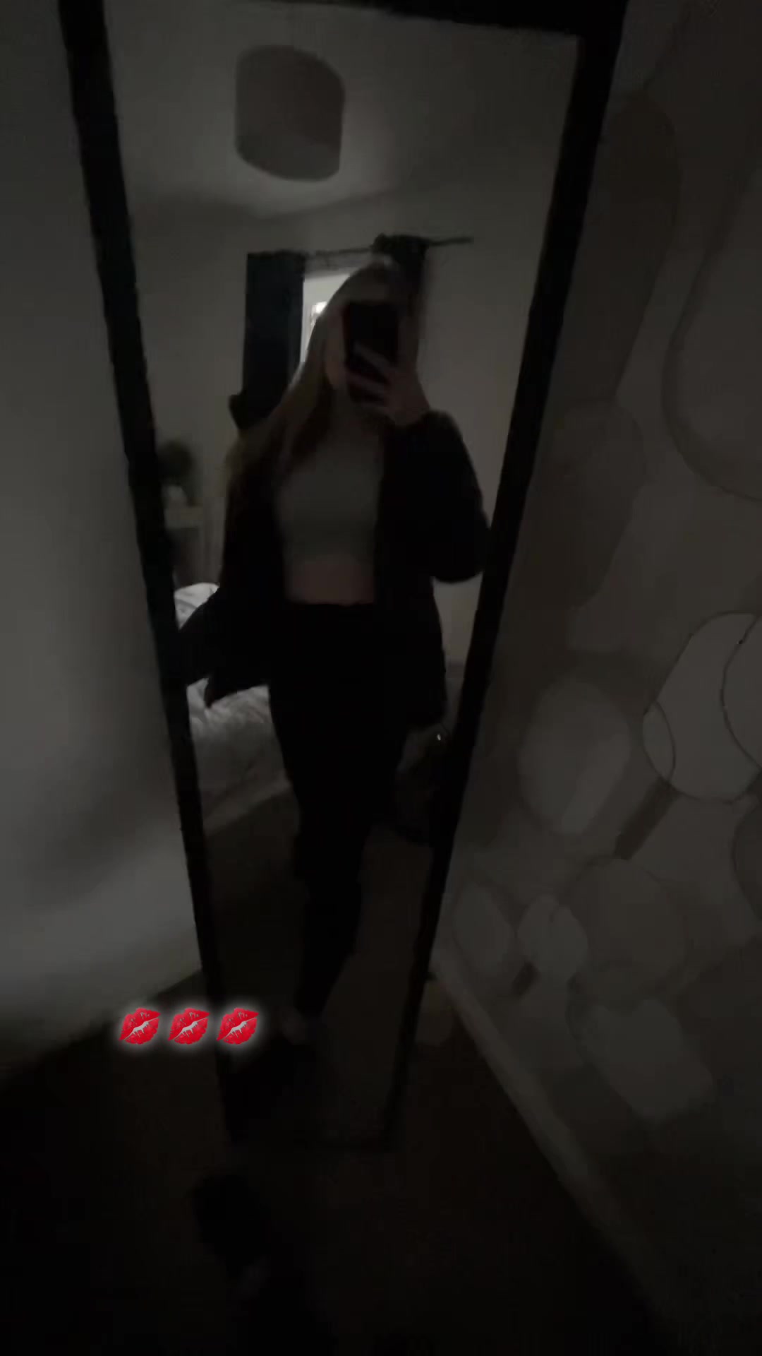 @𝐬𝐚𝐥𝐥𝐲𝐱𝐱