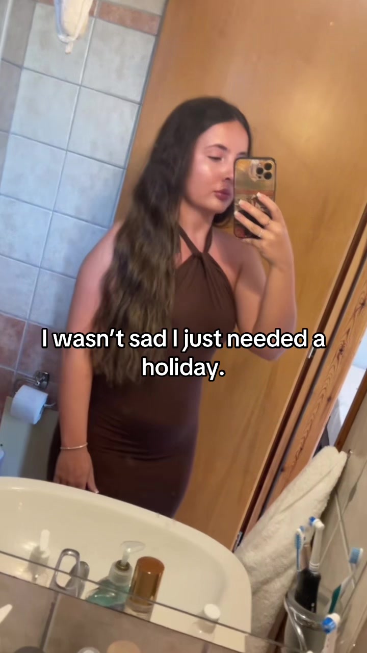 @hollyshaw_x