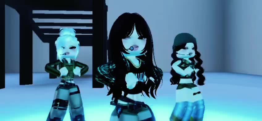 @🎀-That roblox dance girl-🎀