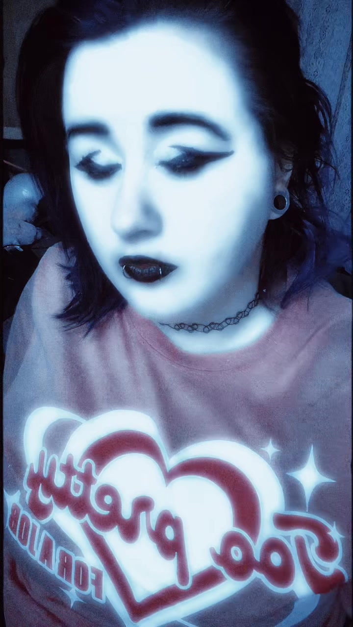 @sp00ky_treats