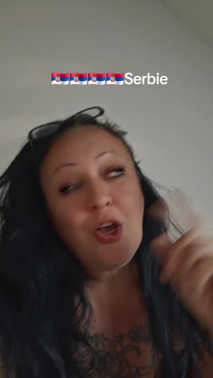 @Valentina Milos