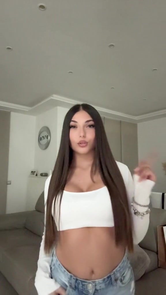 @𝓕