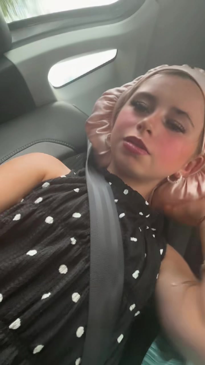 @💖𝓒𝓱𝓵𝓸𝓮 💖