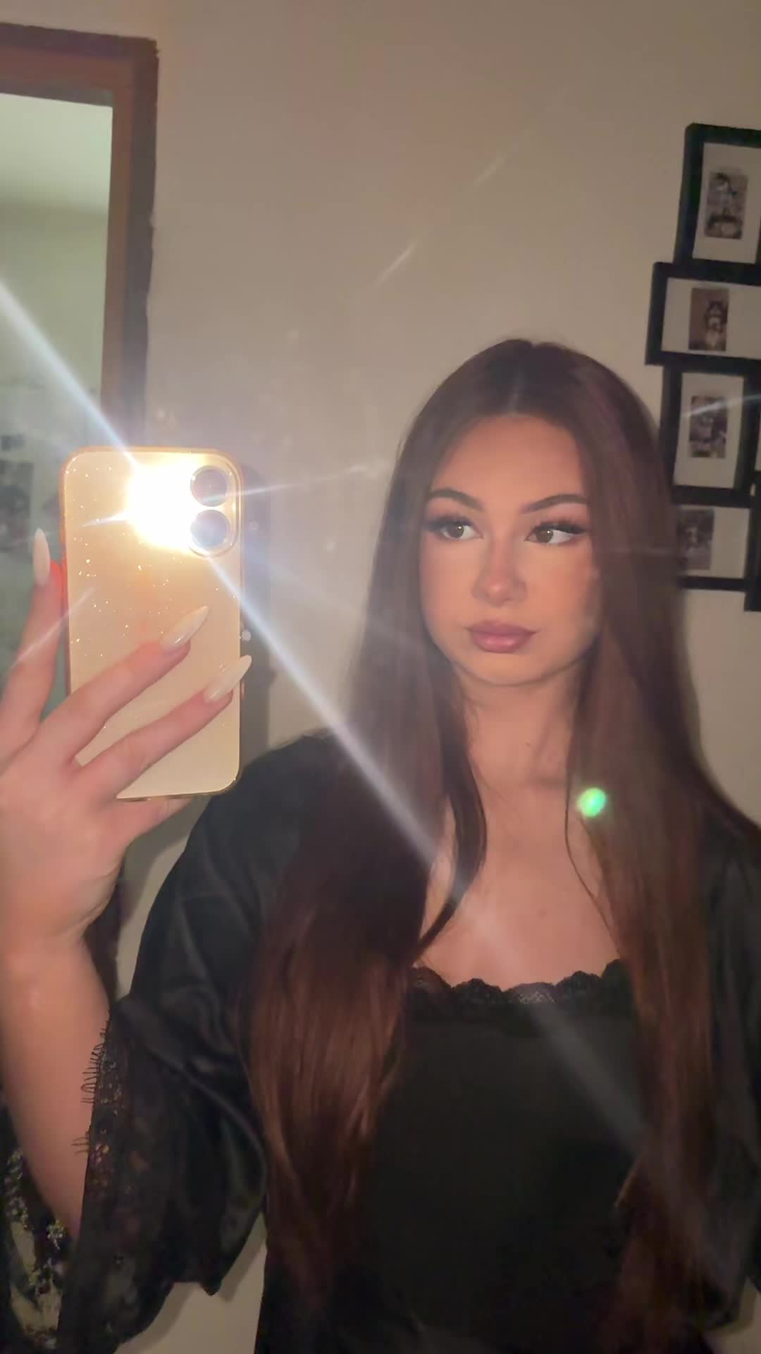 @𝓢𝓸𝓹𝓱𝓲𝓷𝓴𝓪